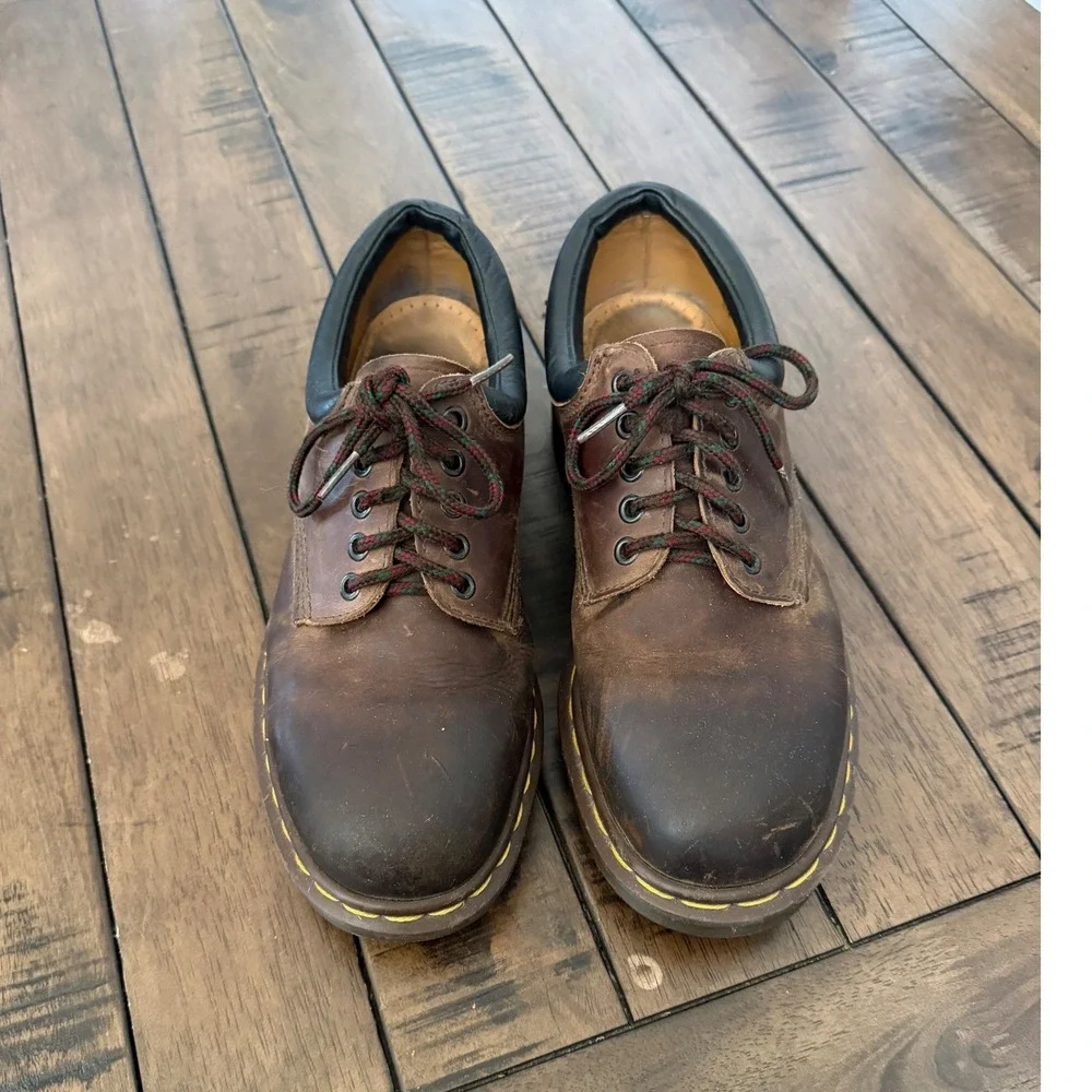 Vintage Dr Martens Shoes Mens 9 Brown Leather Oxford Made in England 8053